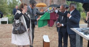 Câmara Municipal de Sátão homenageou a Família Xavier pela doação de terreno e do Eucalipto de Contige
