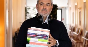 <strong>Audiolivro vs. livro físico: o fim de uma falsa dicotomia</strong>